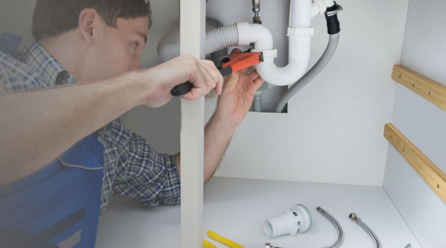 Professional expert plumbing services in Freehold, NY